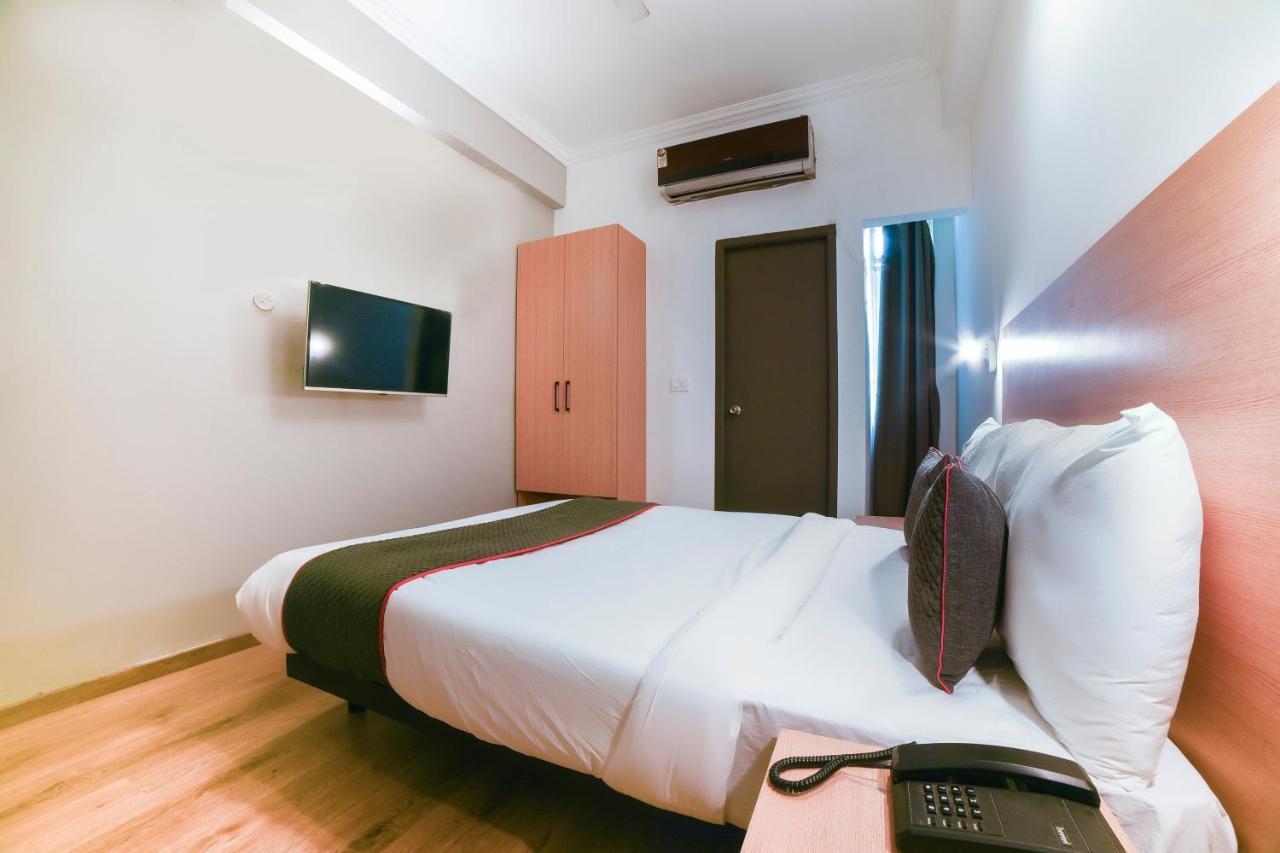 Collection O Vadapalani Hotel Ченай Екстериор снимка