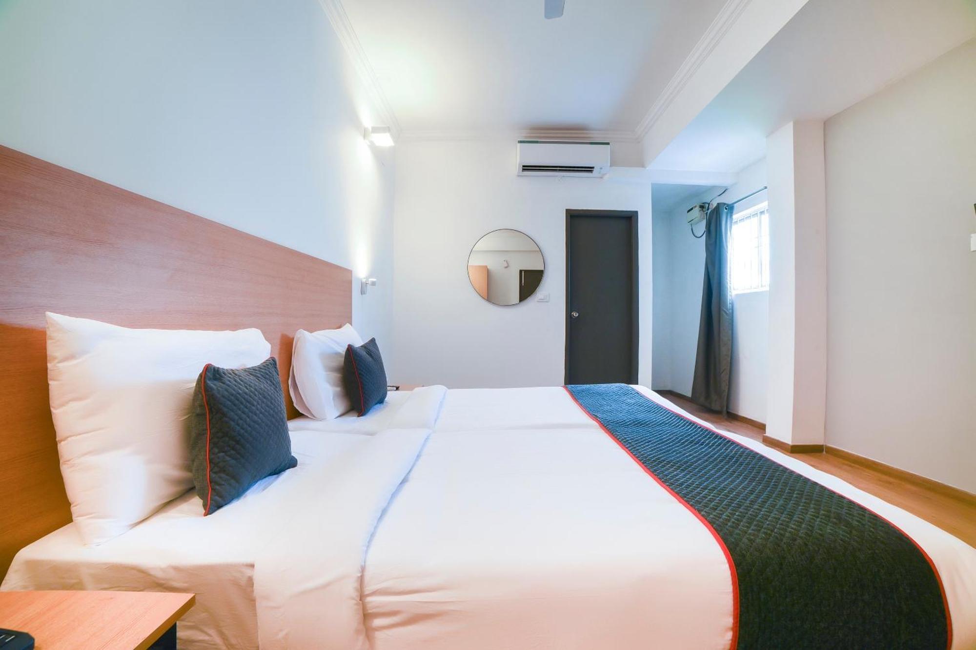 Collection O Vadapalani Hotel Ченай Екстериор снимка