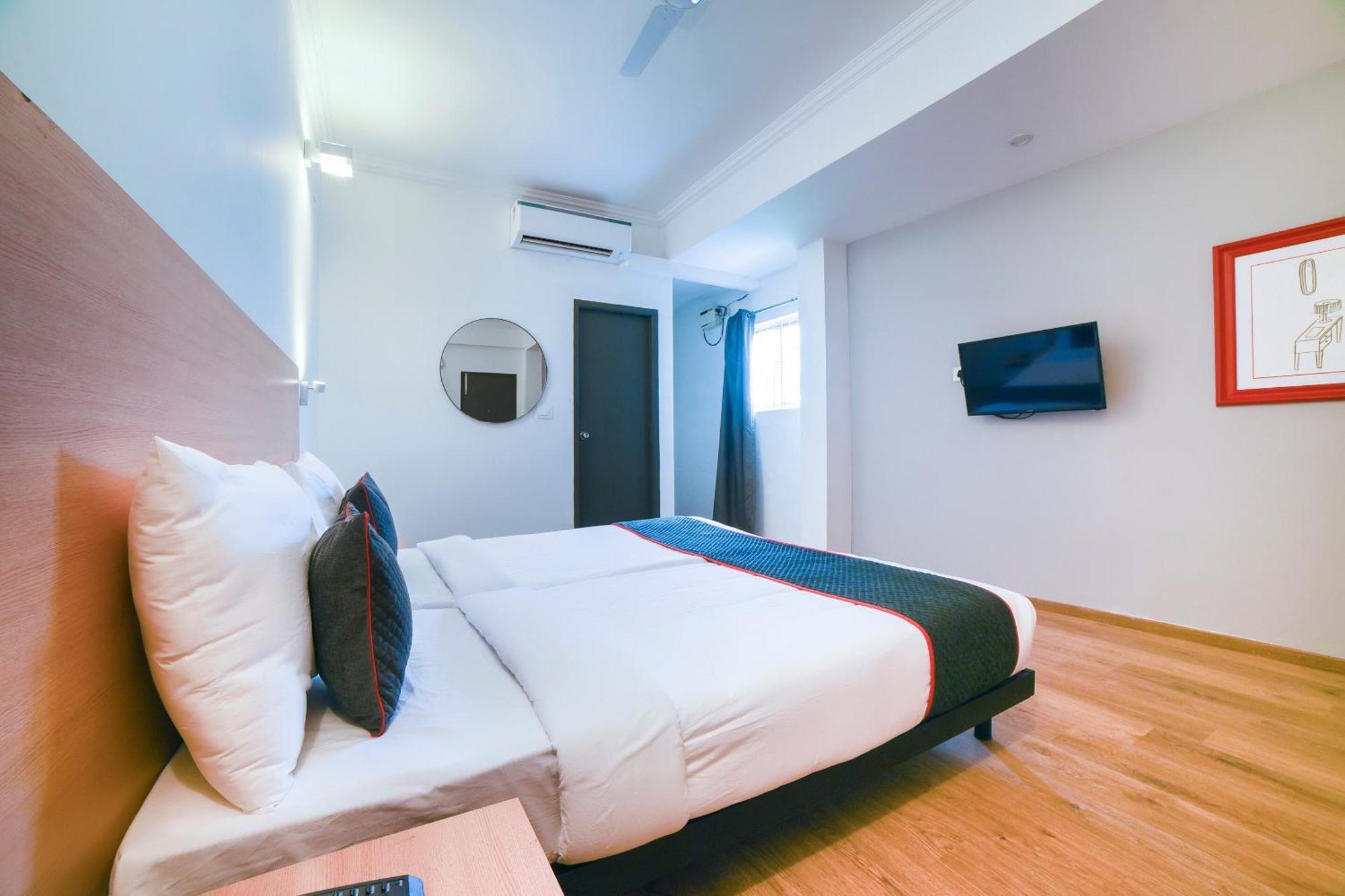 Collection O Vadapalani Hotel Ченай Екстериор снимка